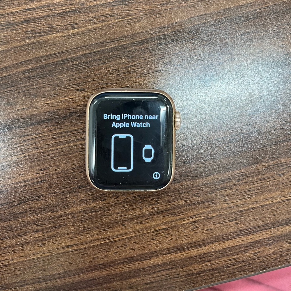 Apple Watch Series 5 40mm - Rose Gold